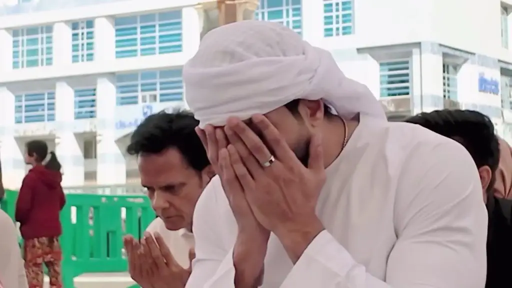 Omer Shahzad & Shanzay Lodhi Nikkah Video From Madinah Munawarah