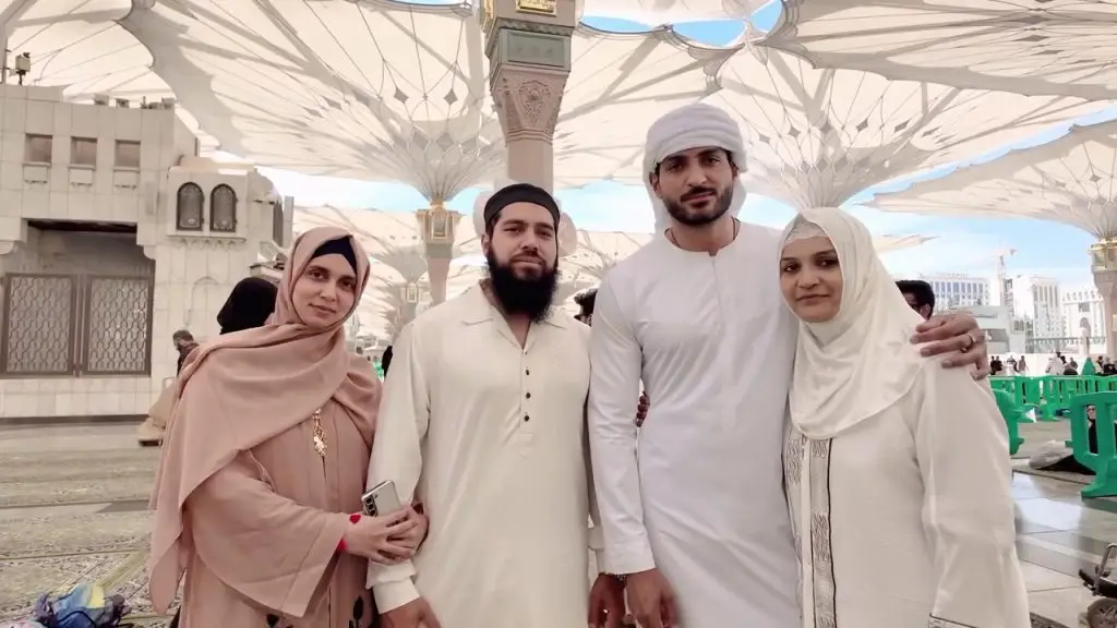 Omer Shahzad & Shanzay Lodhi Nikkah Video From Madinah Munawarah