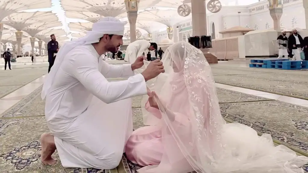 Omer Shahzad & Shanzay Lodhi Nikkah Video From Madinah Munawarah