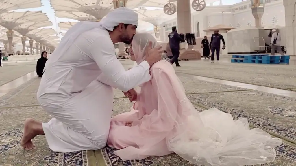 Omer Shahzad & Shanzay Lodhi Nikkah Video From Madinah Munawarah