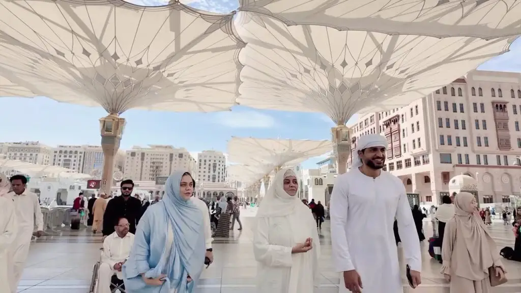 Omer Shahzad & Shanzay Lodhi Nikkah Video From Madinah Munawarah