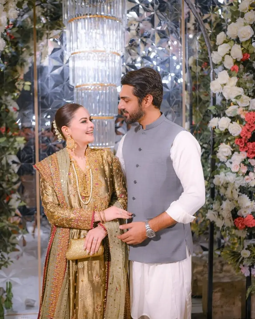 Aiman Khan and Minal Khan HD Family Pictures from Brother’s Barat