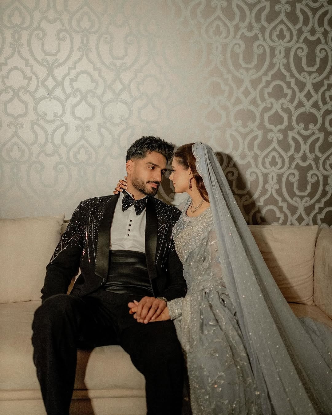 Omer Shahzad and Shanzey Lodhi HD Photoshoot from Their Reception ...