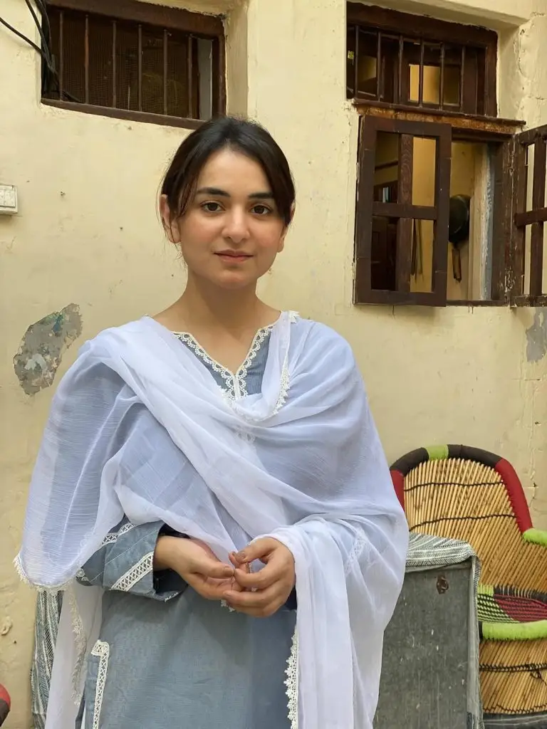 Yumna Zaidi’s Message After Becoming Most-Decorated LSA Winner