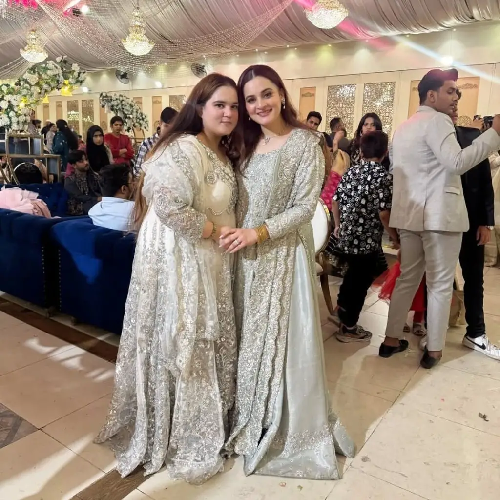 Aiman Khan & Muneeb Butt Clicks with Daughters from Maaz’ Walima