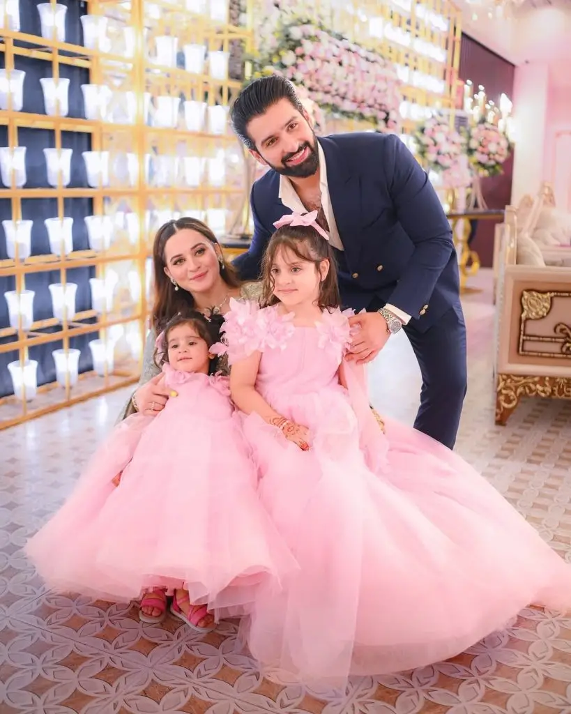 Aiman Khan & Muneeb Butt Clicks with Daughters from Maaz’ Walima