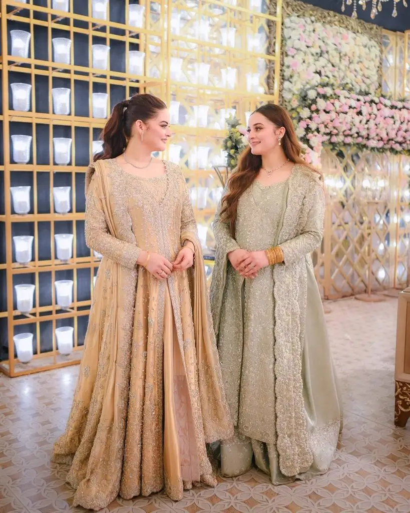 Aiman Khan & Muneeb Butt Clicks with Daughters from Maaz’ Walima