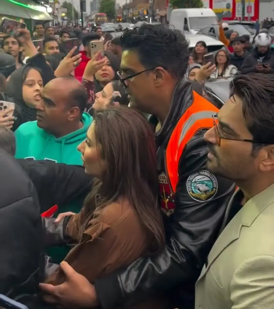 Mahira Khan London Promotions Mishandling: Culprit Exposed