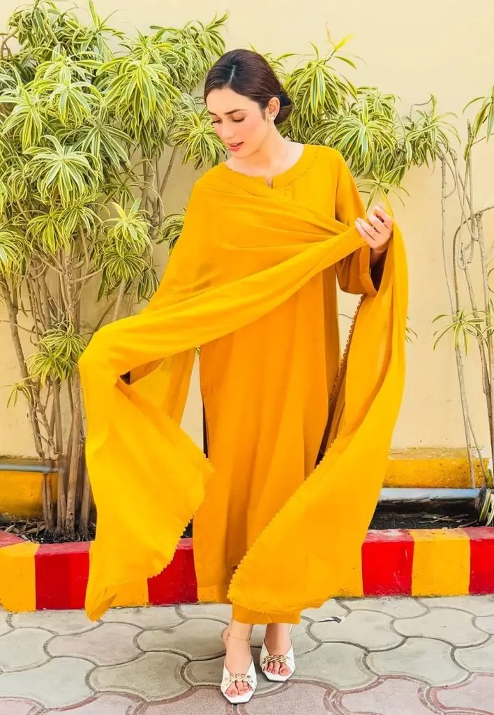 Drama Serial Naqaab BTS Pictures