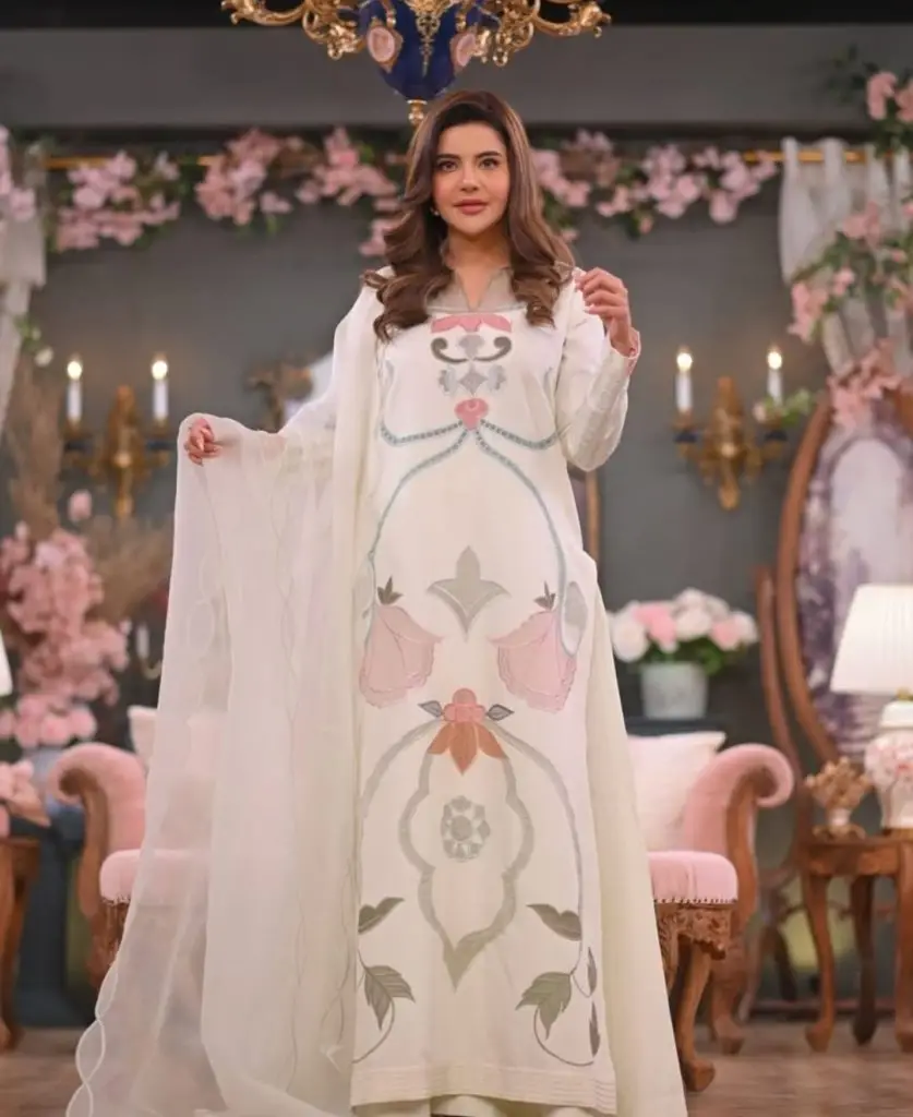 Nida Yasir on Cheating in Exams and Getting Caught