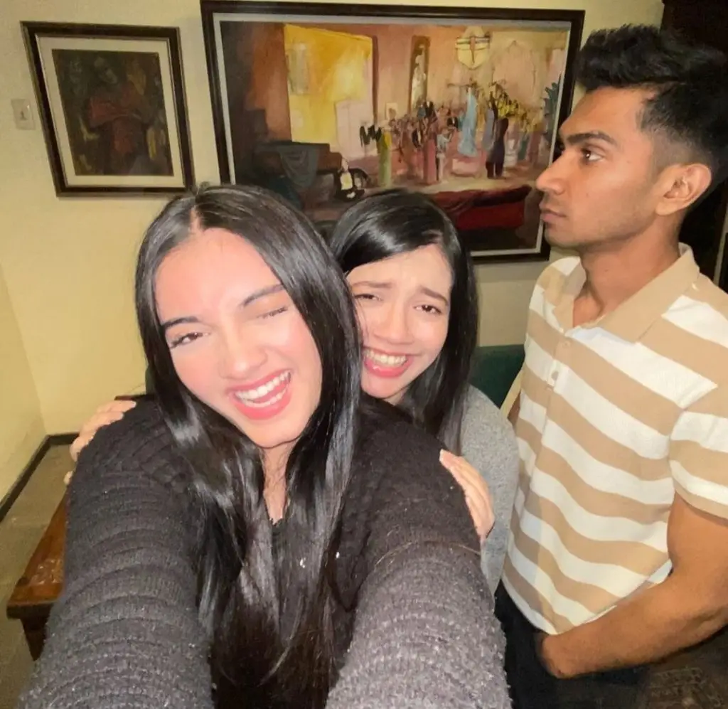 Drama Serial Parwarish BTS Pictures