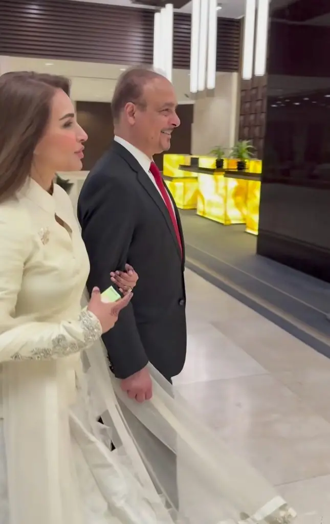 Reema Khan Attends Wedding in Turkey with Husband