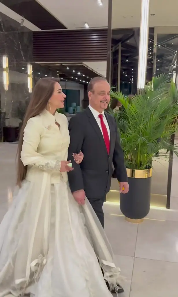 Reema Khan Attends Wedding in Turkey with Husband