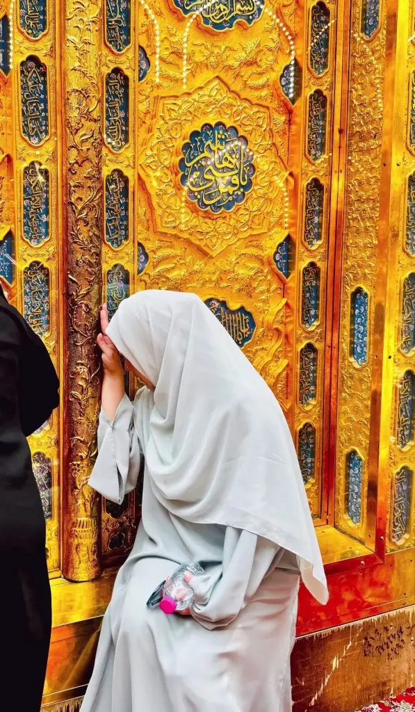 Sadia Imam Shares Pictures from Karbala, Iraq