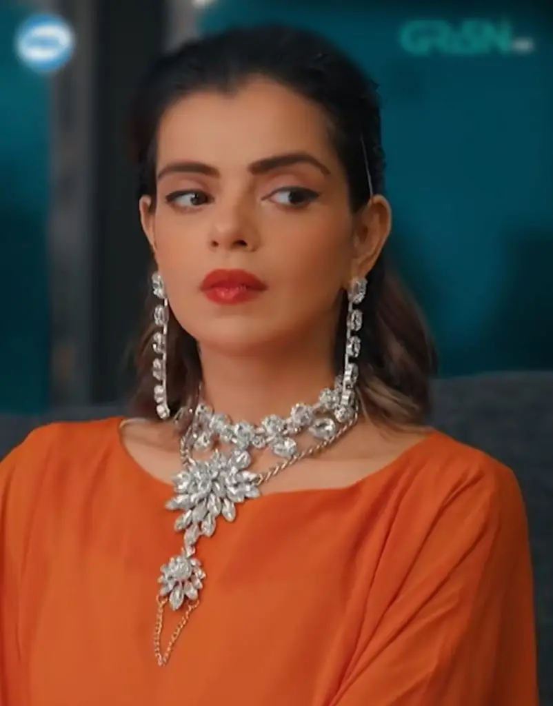 Behroopia Episode 3 – Cheap Styling and Flawed Scenes