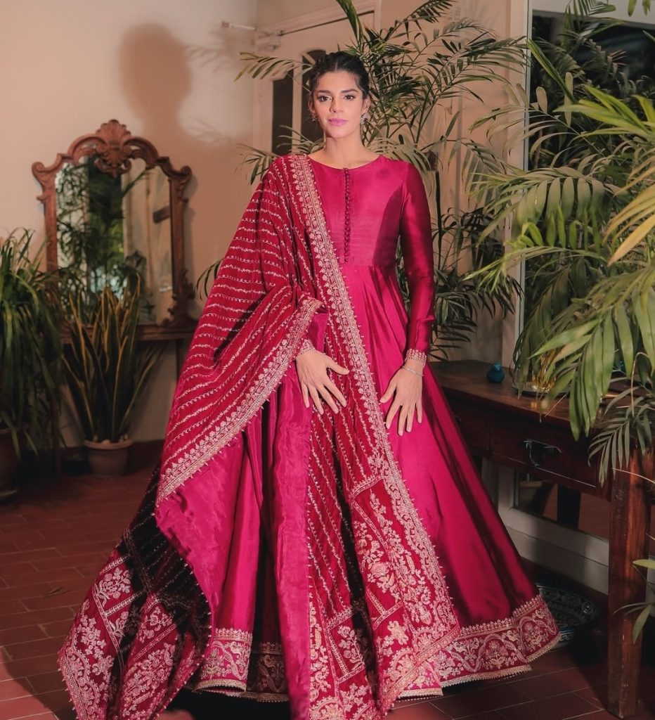 Doosra Chehra Cast, Schedule and Timings