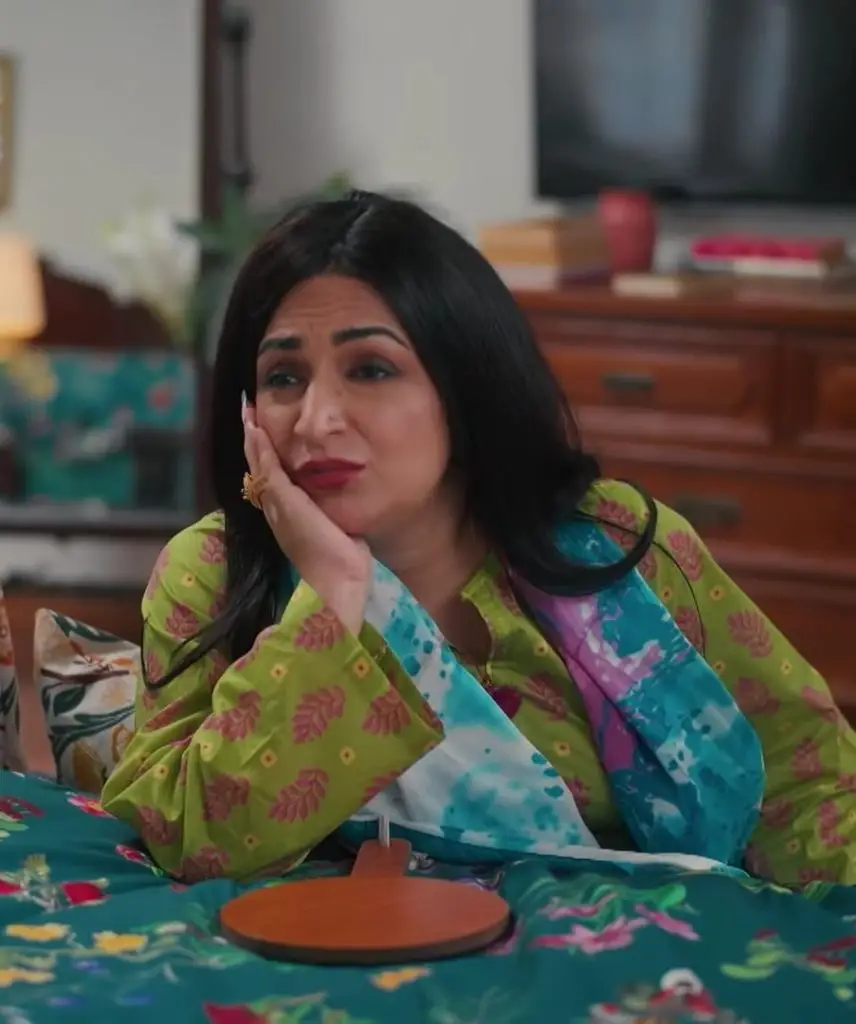 Behroopia – Zara’s Phupho’s Wig & Acting Under Scrutiny