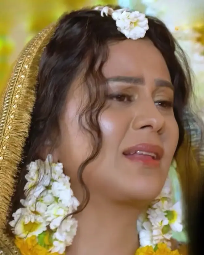 Drama Serial Behkaway Criticized for Overdramatic Situations