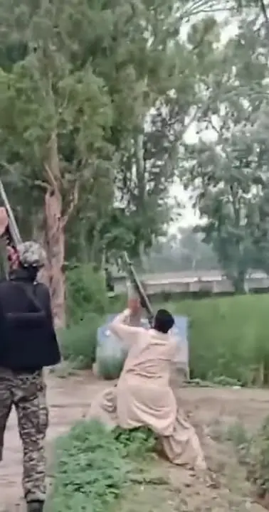 Pakistani Civiliain Shooting Down Indian Drone Becomes National Hero