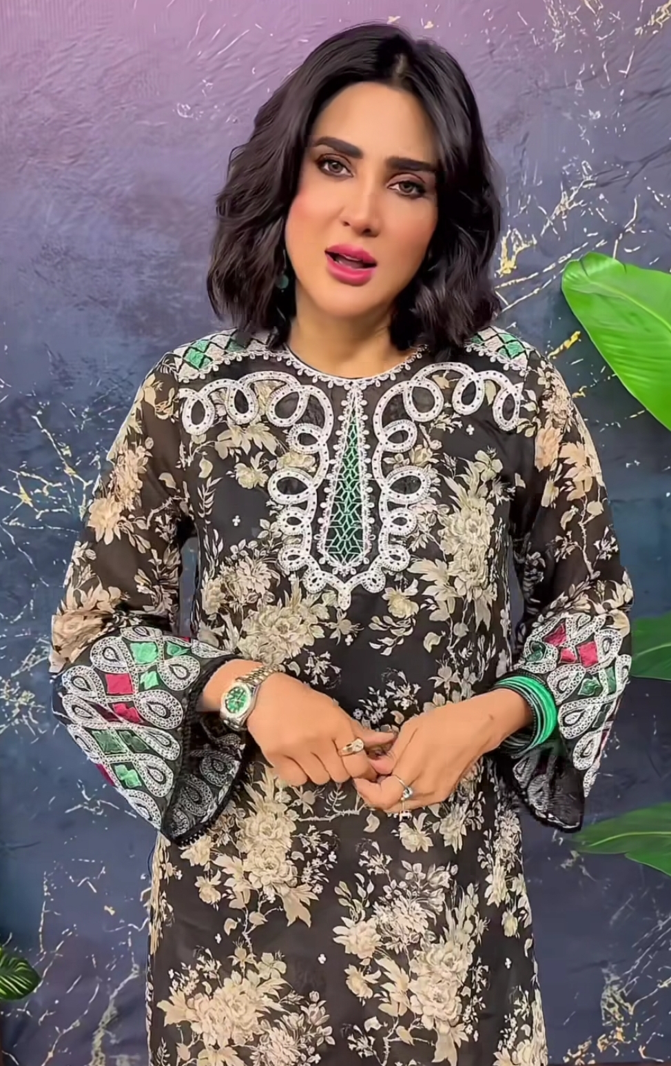 Fiza Ali’s Recent Caution to Haters Gets Backlash | Reviewit.pk