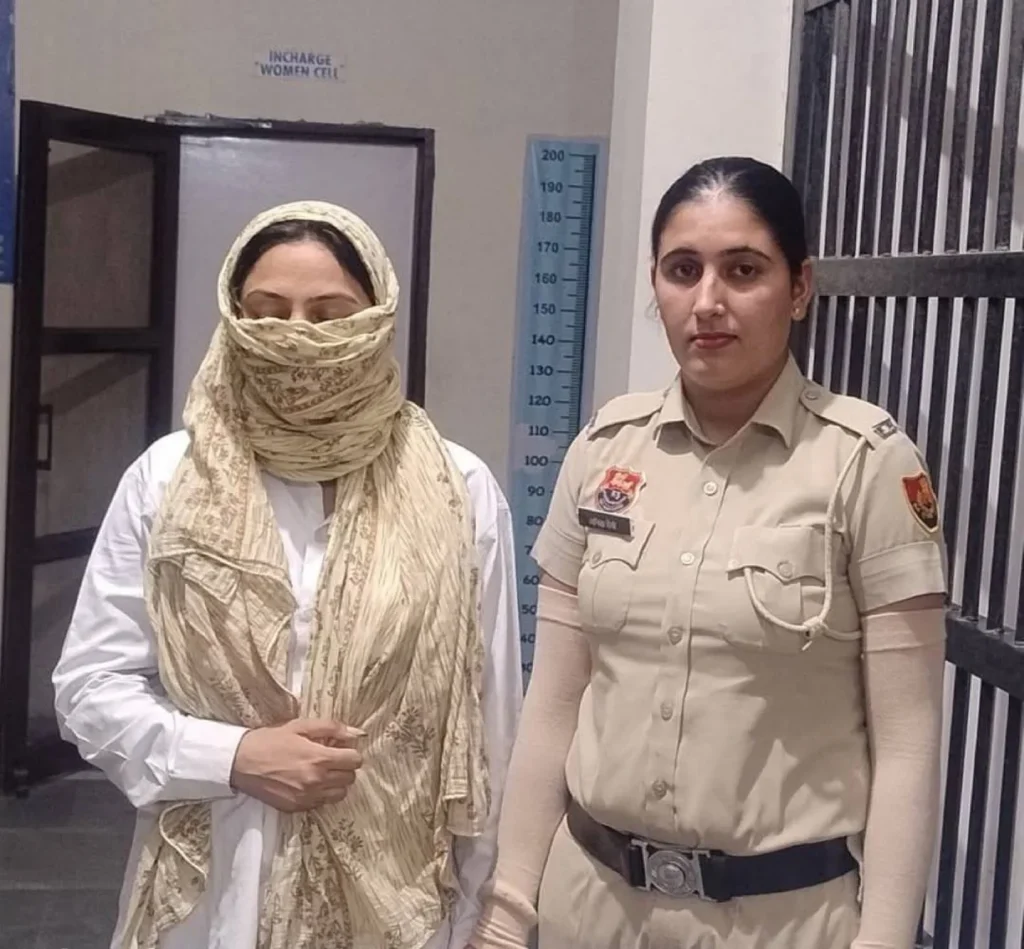 Pakistanis Troll India For Arresting Their Own Citizens On Supporting Pakistan