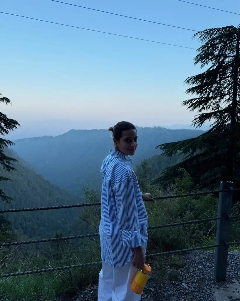 Iqra Aziz and Yasir Hussain in Nathia Gali