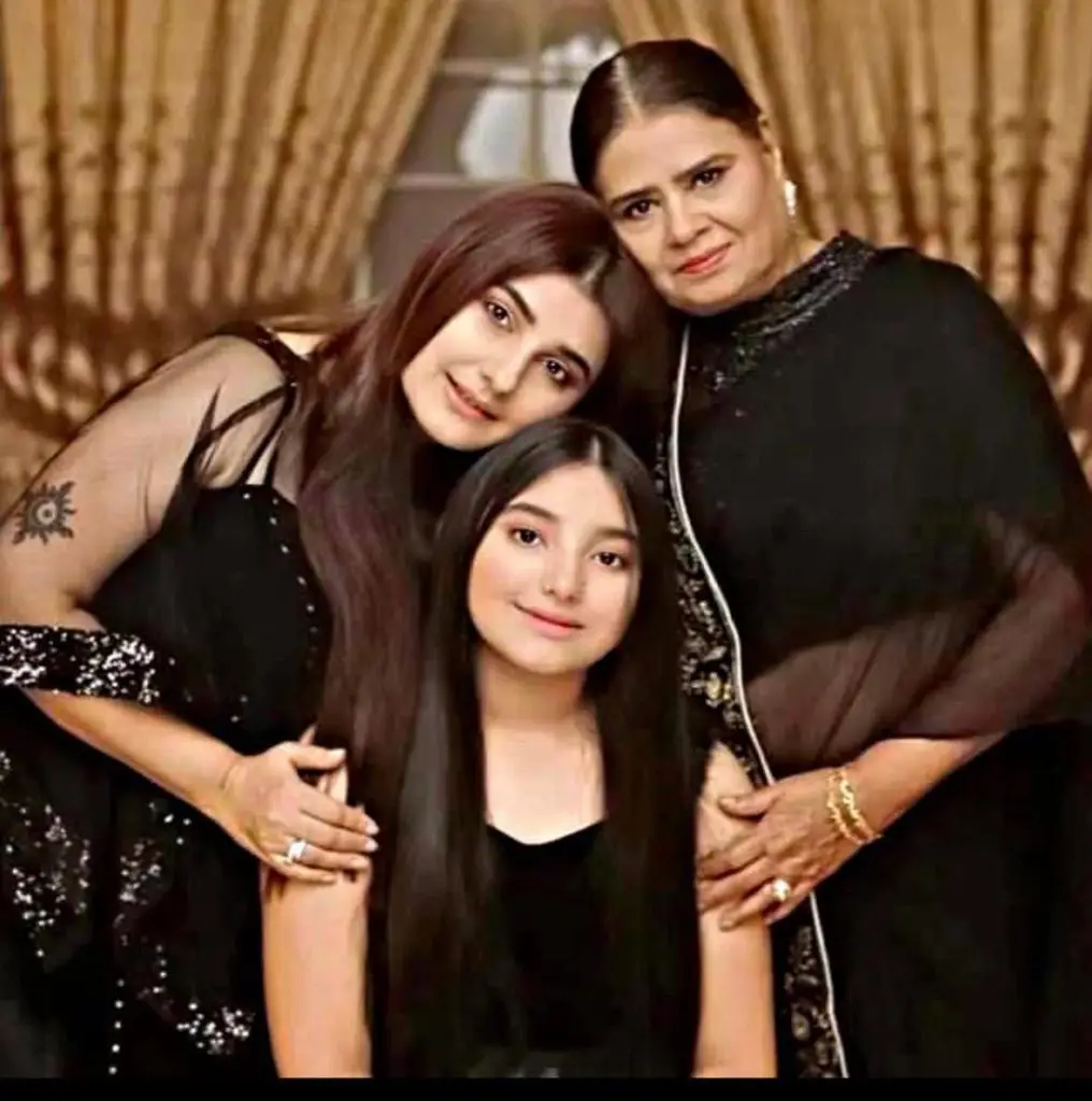 Javeria Saud’s Comments About Mother – Frankness Or Disrespect?