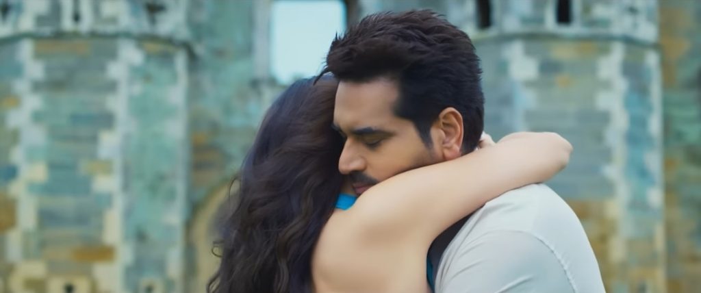 Love Guru’s Romantic Song Bekhabreya Video Mesmerizes Fans