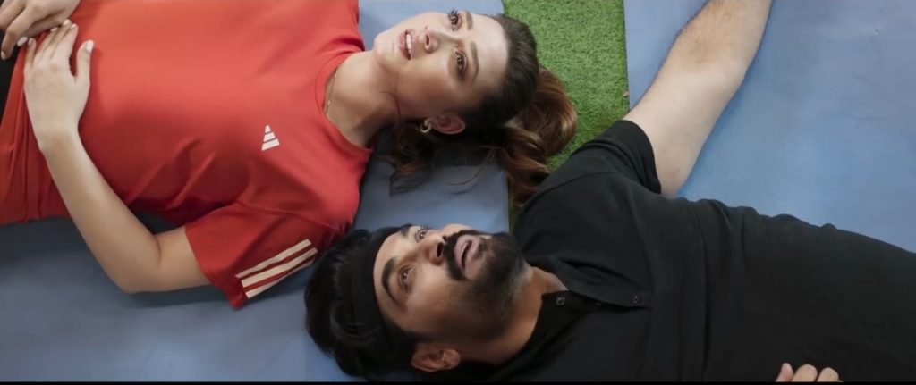 Mahira Khan & Humayun Saeed’s Love Guru Trailer