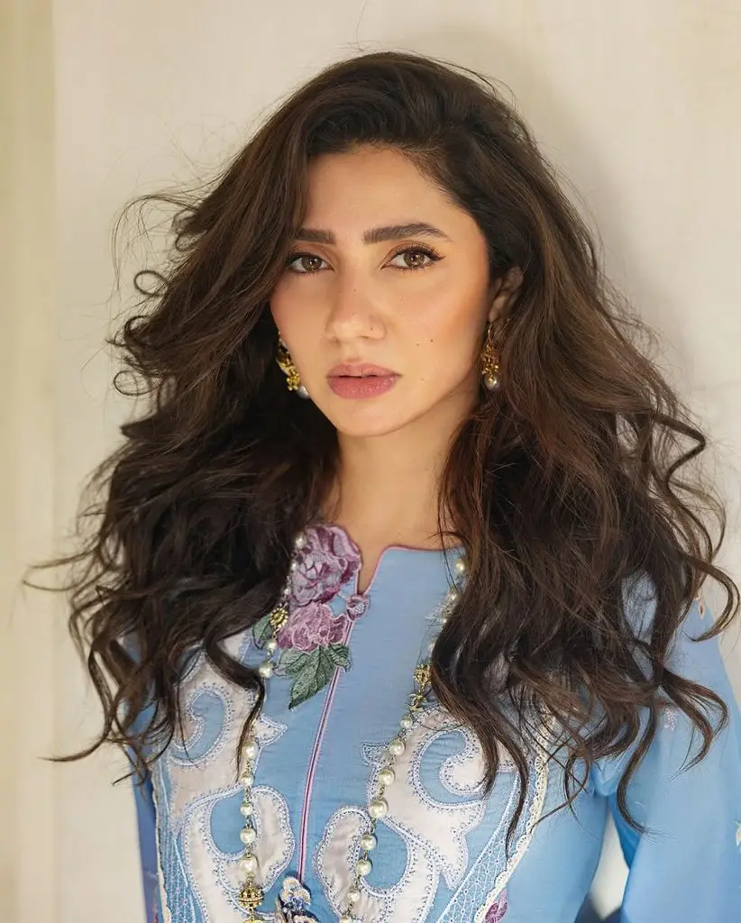 The Peculiar Case Of Pakistani Actors’ Romance With India