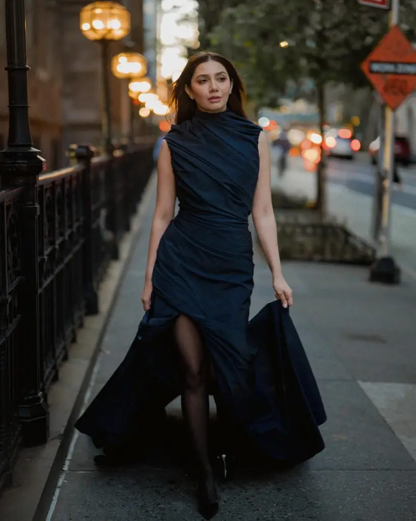 Love Guru Promotions : Mahira Khan’s Look Book
