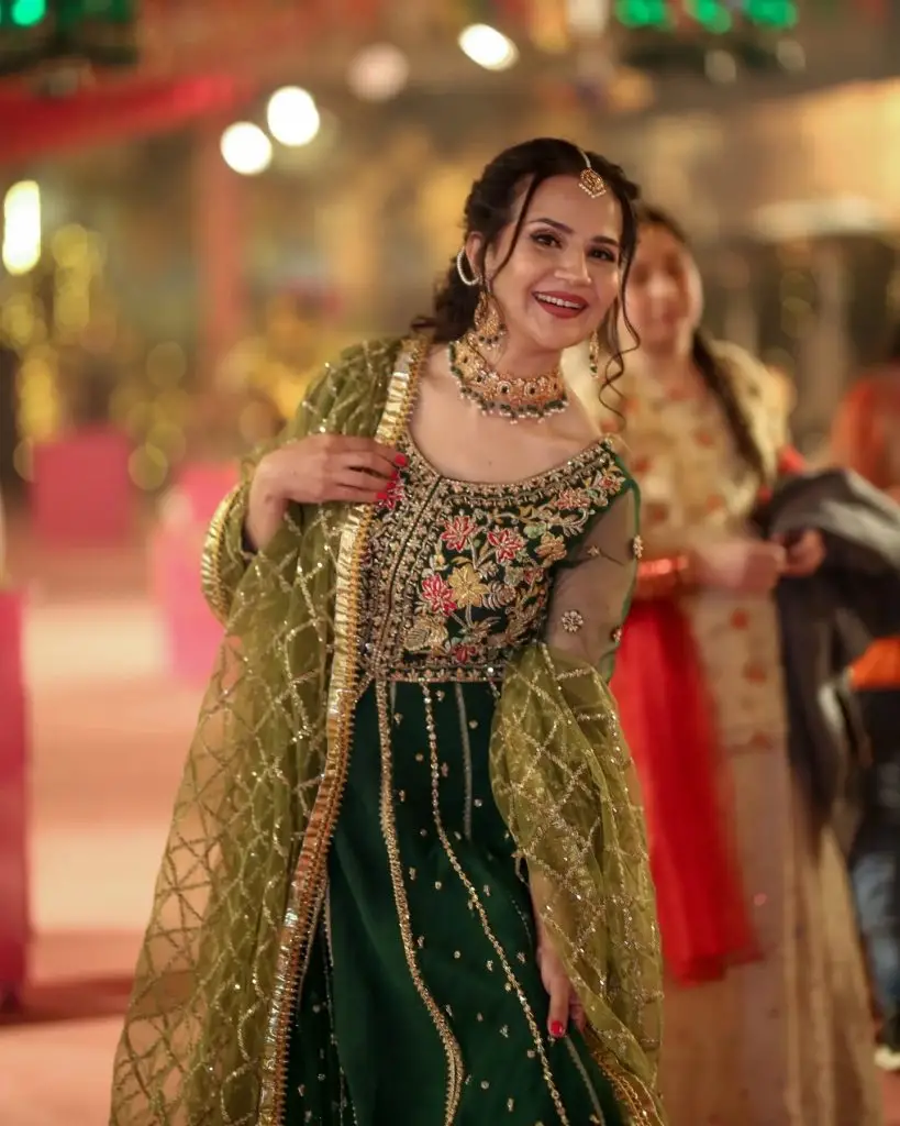 Sher – Cast, Schedule & Timings