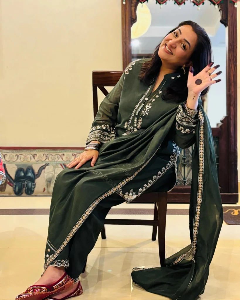 Sher – Cast, Schedule & Timings