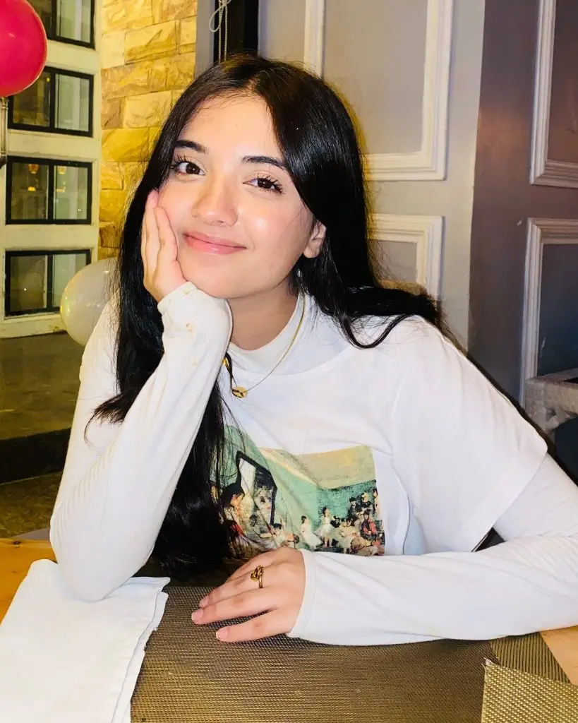 Nooray Zeeshan Aka Aniya From Parwarish – Career & Pictures