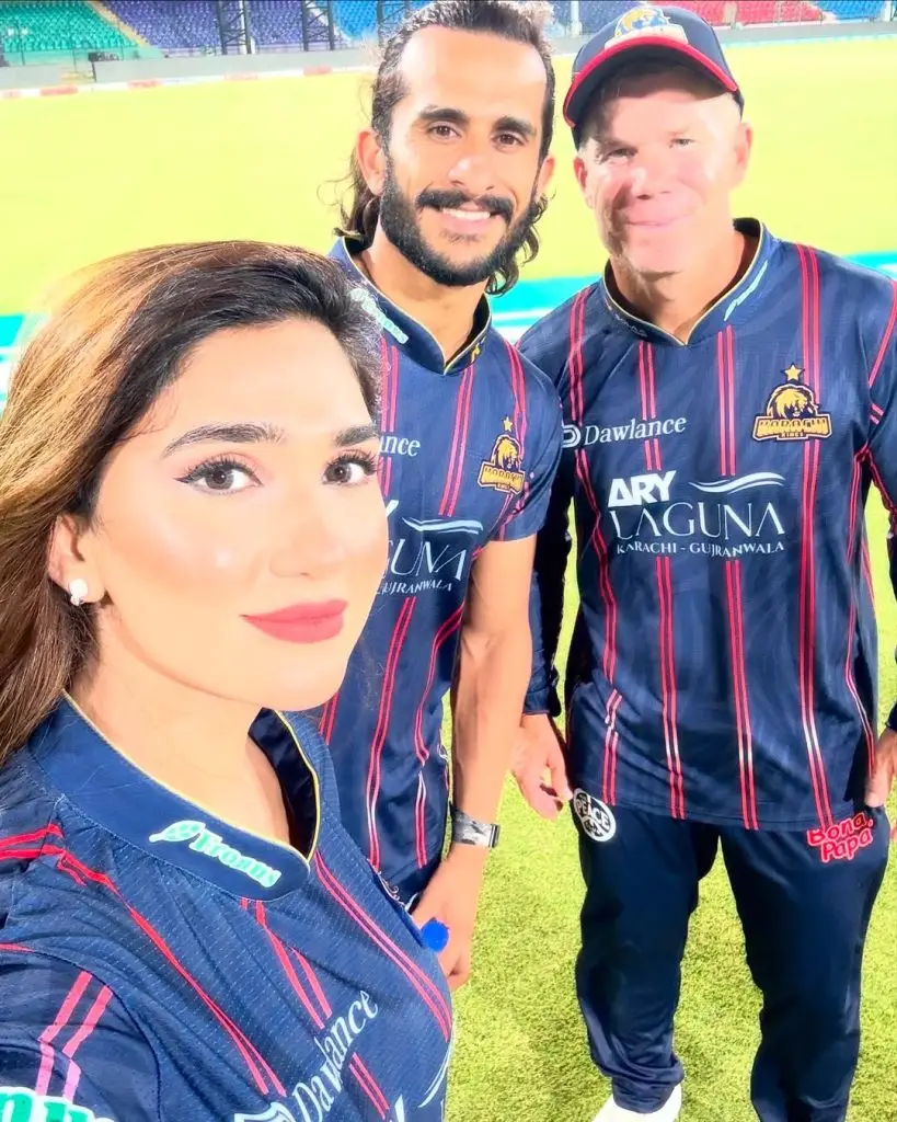 Samiya Hassan Ali’s Latst Beautiful Family Clicks From PSL