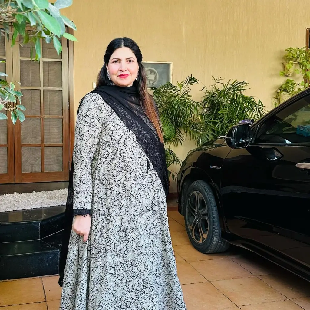 Shagufta Ejaz Flaunts Weight Loss With A Powerful Caption
