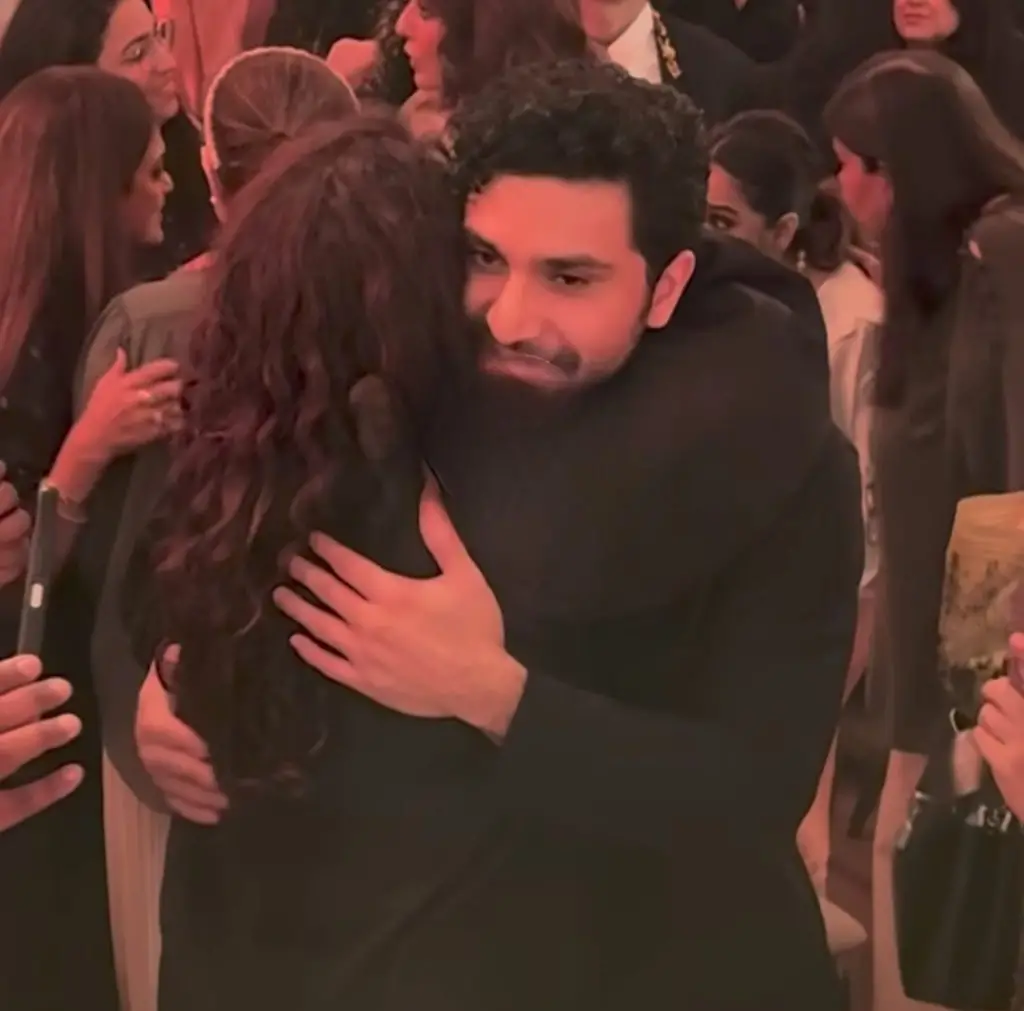 Senior Actor Uzma Beg’s Closeness with Ahad Raza Mir Criticized