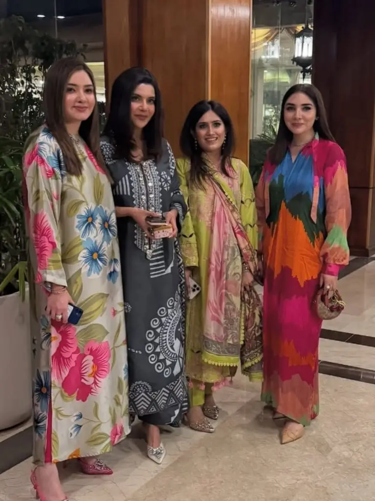 Celebrities Spotted at a Star Studded Dinner in Islamabad