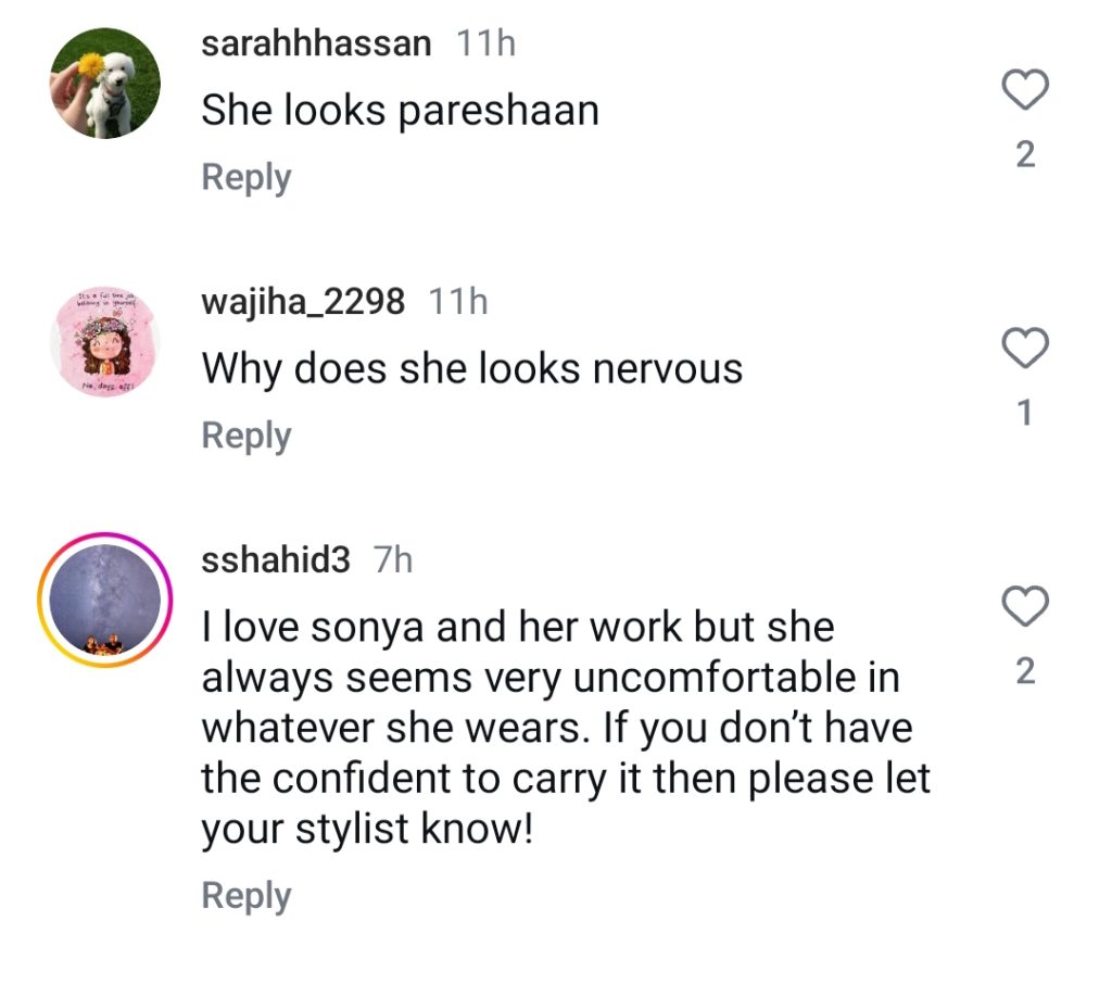 Sonya Hussyn’s Outfit & Confidence At Deemak Premiere Spark Buzz