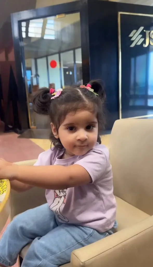 Aiman Khan Shares Adorable Pictures & Reel from Dubai