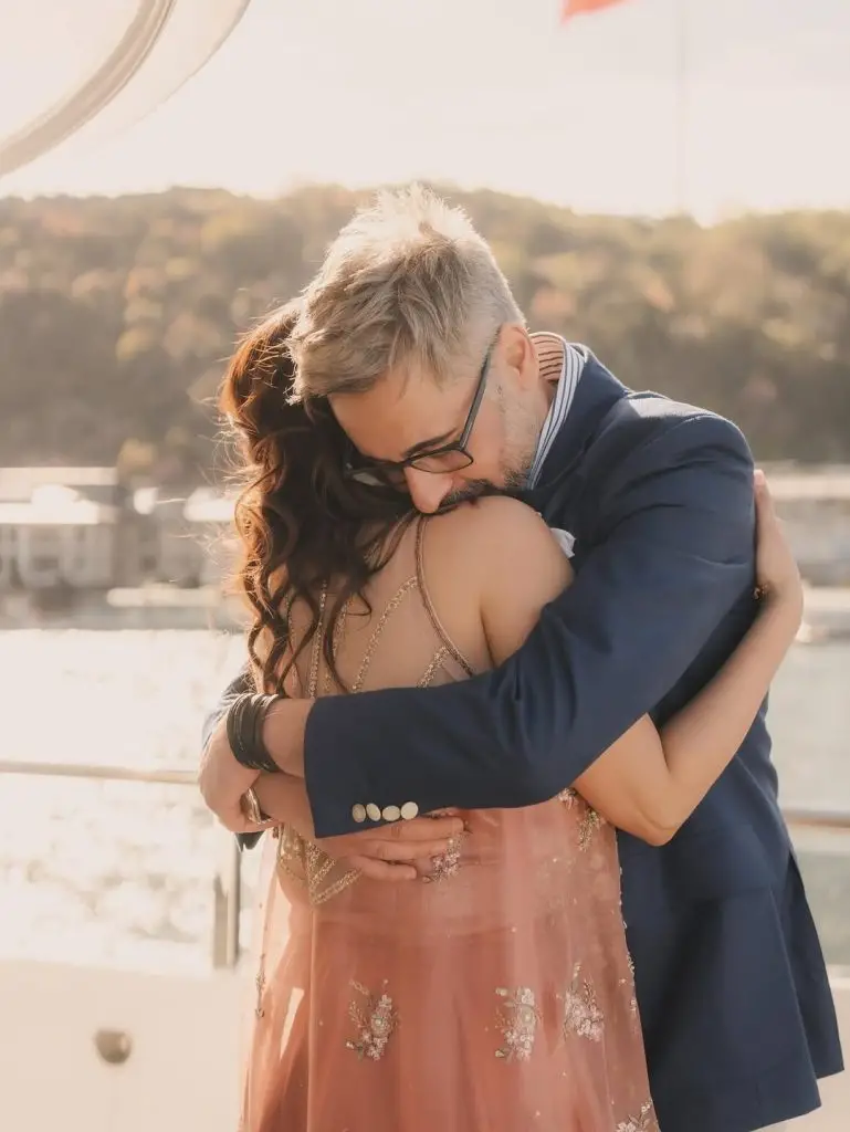 Anoushey Ashraf Shares HD Pictures from Her Wedding Boat Party