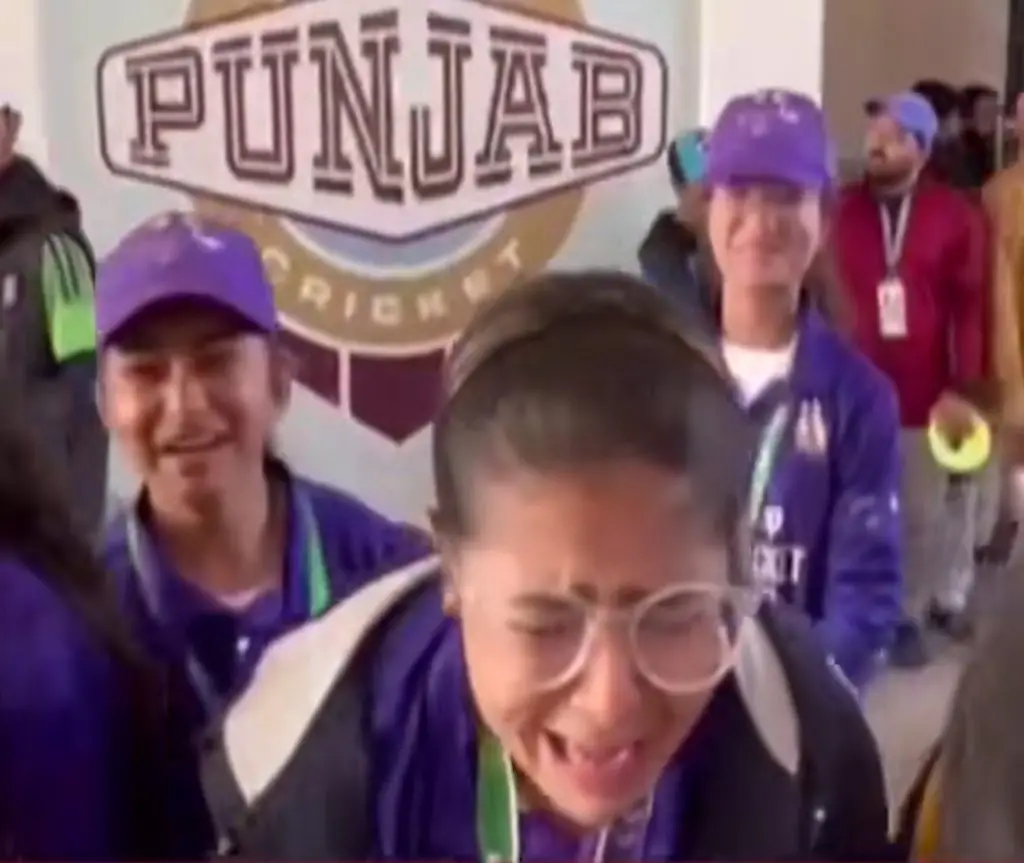 Babar Azam’s Crazy Fan Bursts into Tears After Meeting Him