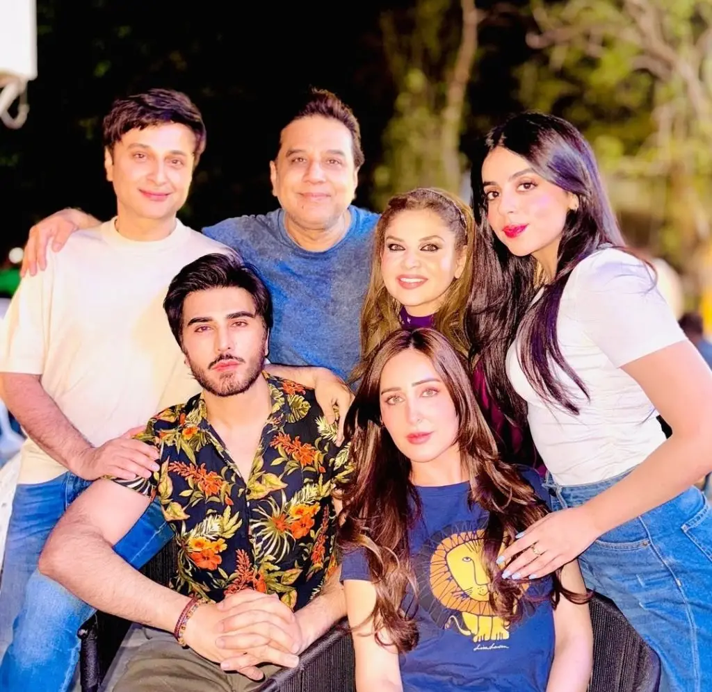 Celebrities Spotted at a Star Studded Dinner in Islamabad