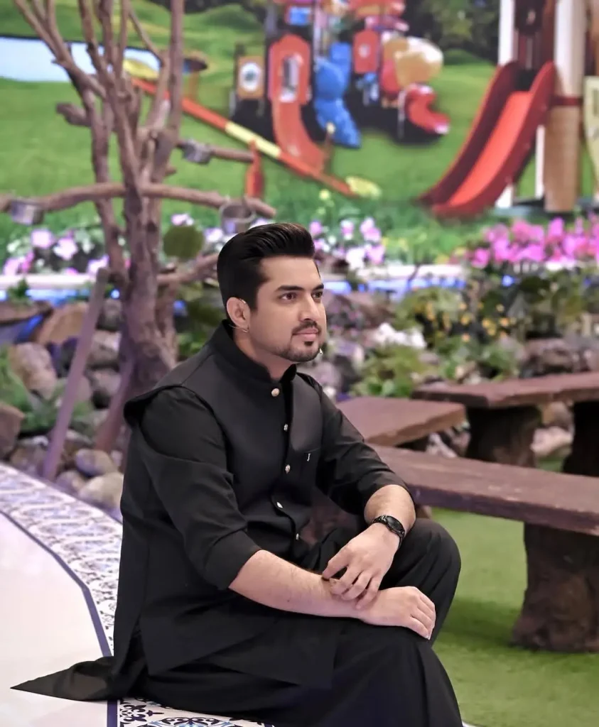 Iqrar ul Hassan Celebrates Eid Ul Azha with Wives