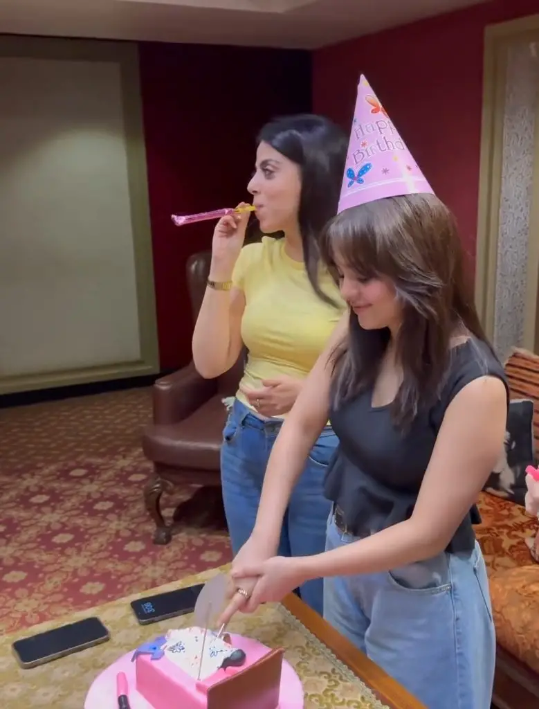 Komal Meer Celebrates Birthday with Friends