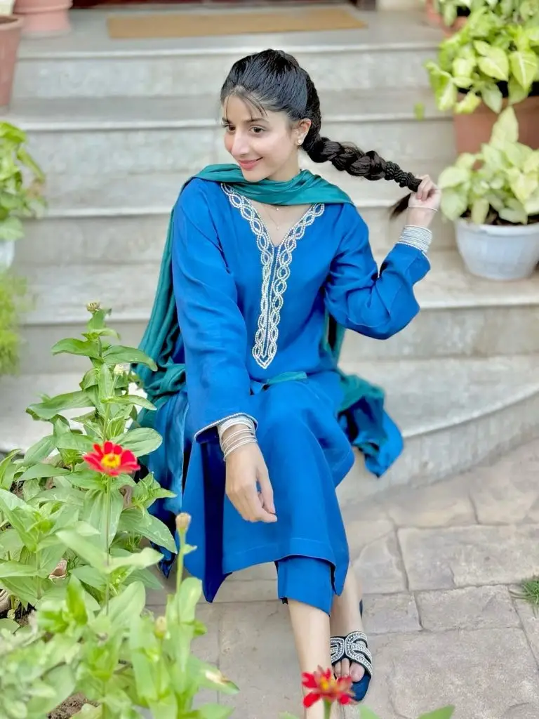 Mawra Hocane’s Beautiful Photoshoot with Her Qurbani