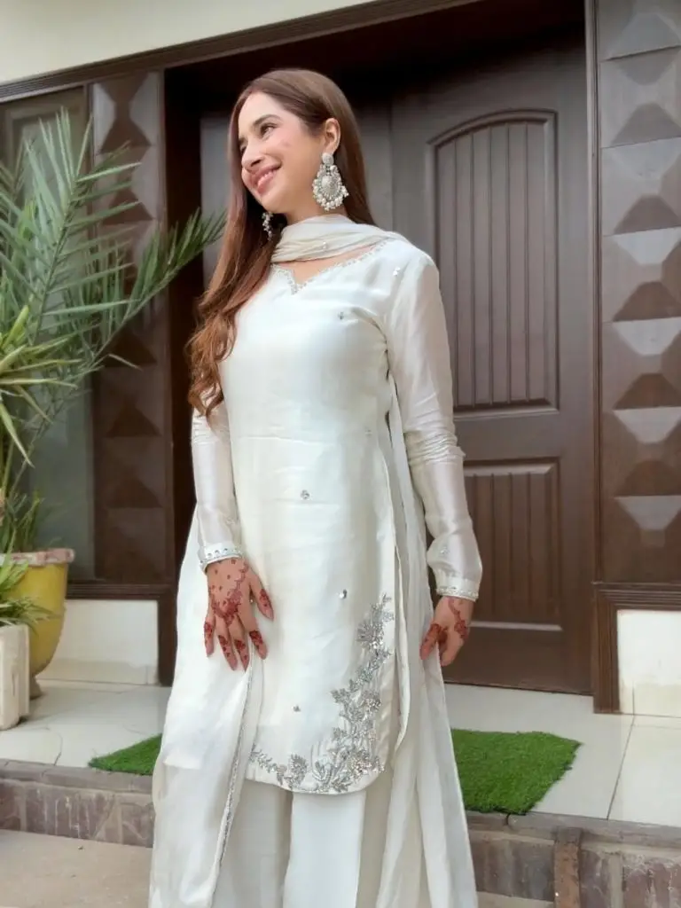 Pakistani Celebrities Evening Looks from Eid Ul Adha Day 1