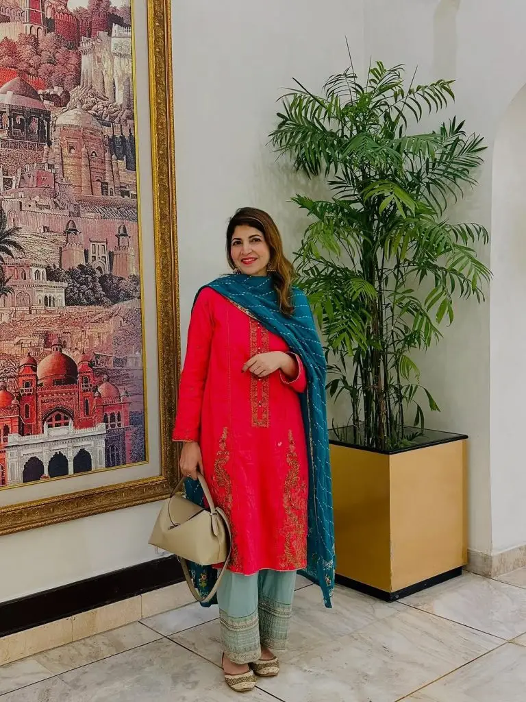 Pakistani Celebrities’ Pictures from Eid Ul Azha Day 3