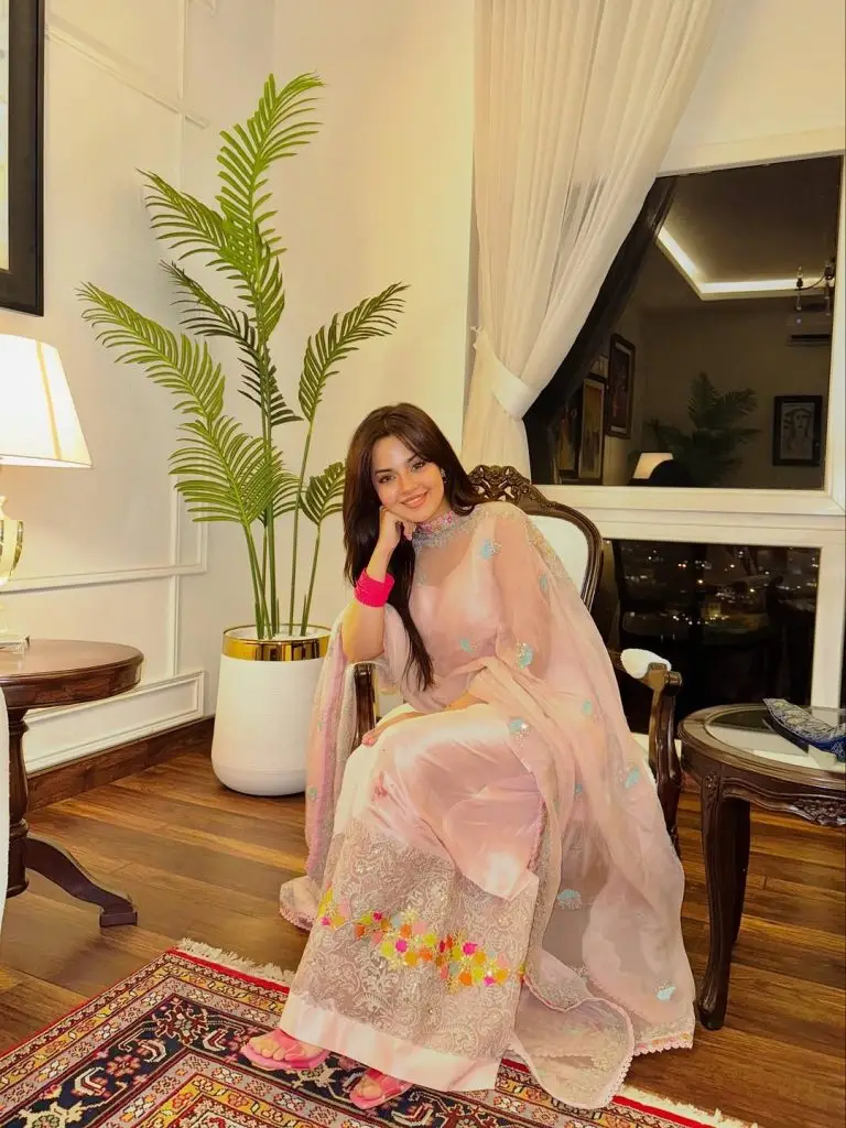 Pakistani Celebrities’ Pictures from Eid Ul Azha Day 3