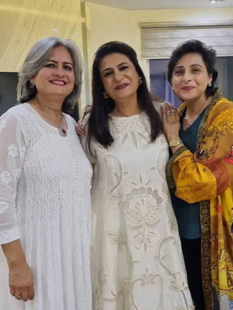 Pakistani Celebrities’ Pictures from Eid Ul Azha Day 3